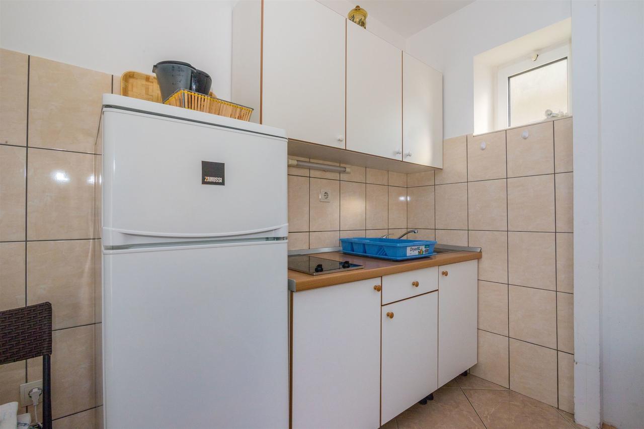 Apartments Antonija Drvenik (Split-Dalmatia) Exterior foto