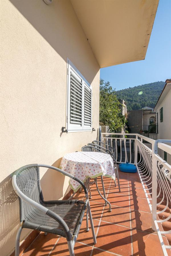 Apartments Antonija Drvenik (Split-Dalmatia) Exterior foto