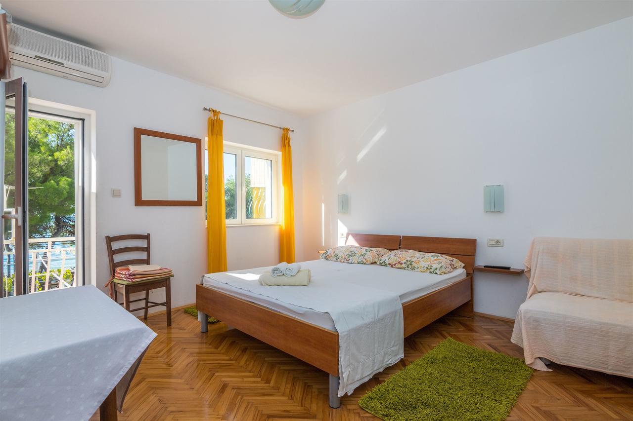Apartments Antonija Drvenik (Split-Dalmatia) Exterior foto