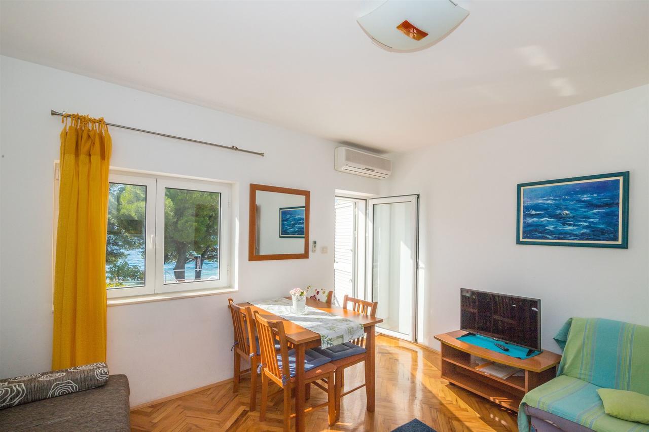 Apartments Antonija Drvenik (Split-Dalmatia) Exterior foto